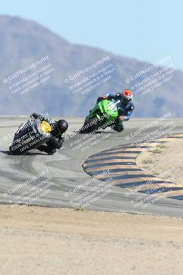 media/Oct-05-2025-CVMA (Sun) [[beeef4f201]]/Race 11-500-400(4)-350 Supersport/
